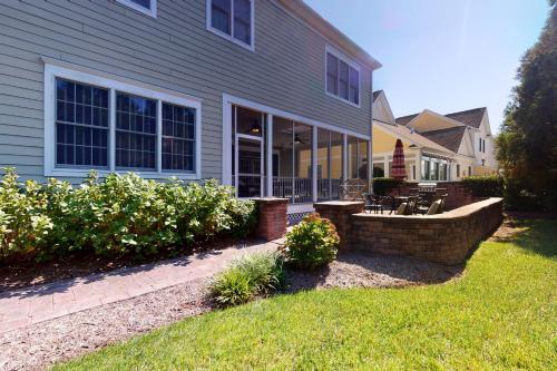 Bayside Resort - 11182 Signature