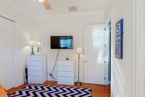 Bayside Resort - 36486 Wild Rose