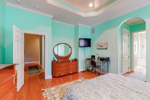 Bayside Resort - 36486 Wild Rose