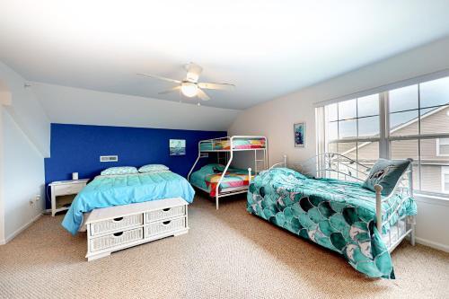 Bethany Bay - 4305 Pettinaro