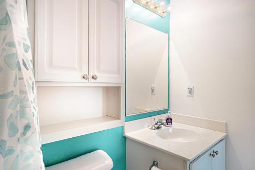 Bethany Bay - 4305 Pettinaro