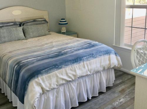 Bethany Bay - 4305 Pettinaro