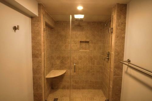 59 Maryland Ave #204