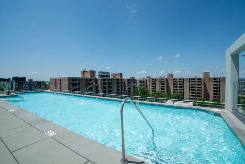Waterfront Apartments 30 Day Rentals