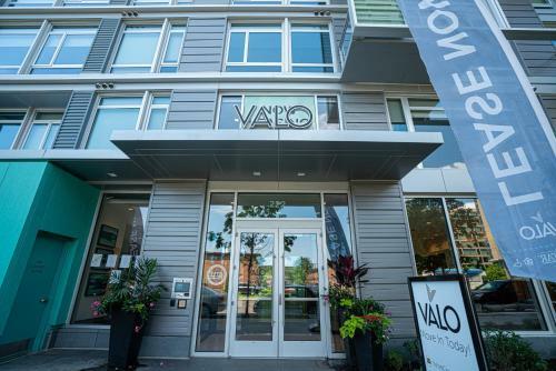 Waterfront Apartments 30 Day Rentals