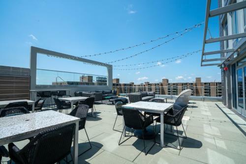 Waterfront Apartments 30 Day Rentals