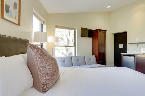 Hotel Sojourn At Dupont Place