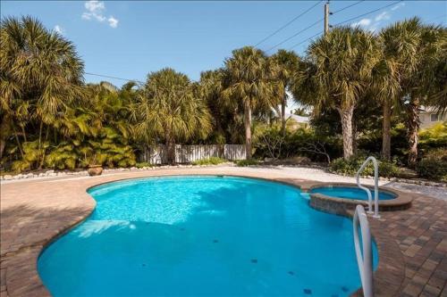 Anna Maria Island Breeze Home