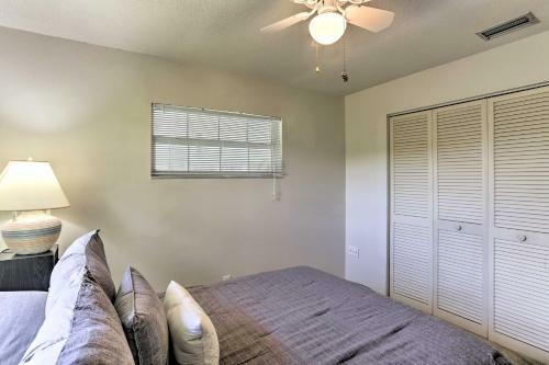 Bokeelia Home With Large Yard - Walk To Canals!