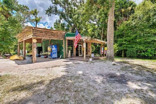 Apartamento Waterfront Bungalow Studio On Rock Springs River!