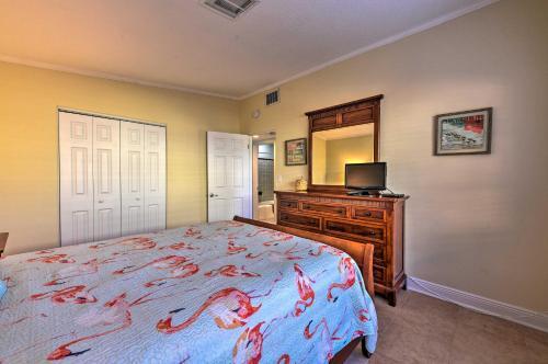 Pet-friendly Coastal Bradenton Retreat With Fire Pit