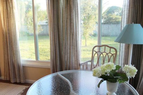 Jane's Bonita Beach Vacation Home