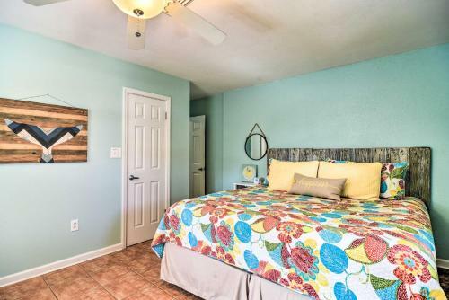 Coral Shores Waterfront Oasis With Private Dock