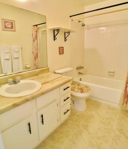 Brandenton - Beach Bungalow - West 2205
