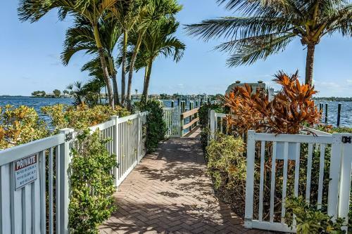 Hotel Gulfside Garden De-light