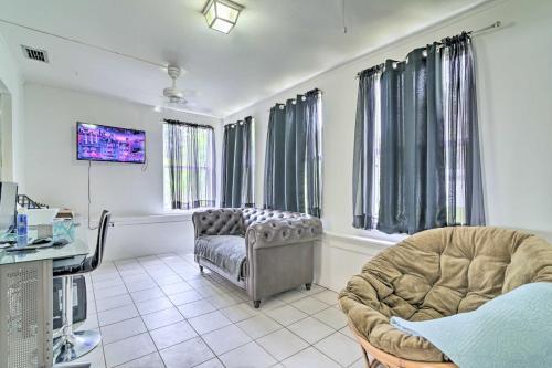Pet-friendly Gulf Getaway - 10 Mi To Beaches!