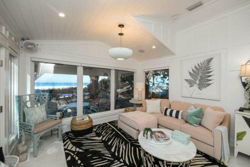 2216 Gulf Dr Home