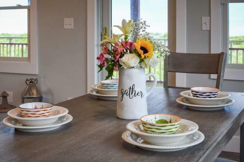 Villa Barefoot Hideaway Family Beachfront Retreat