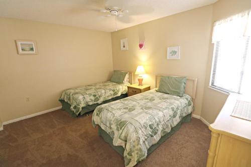 Ocean Village Club K33