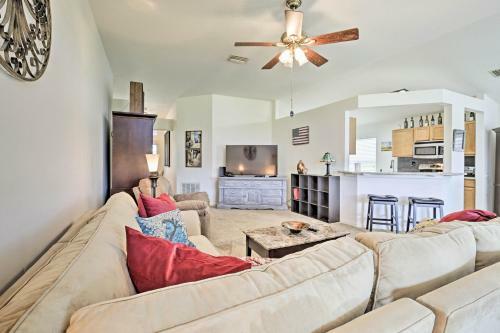 Bright Brandon Home With Lanai - 14 Mi To Tampa