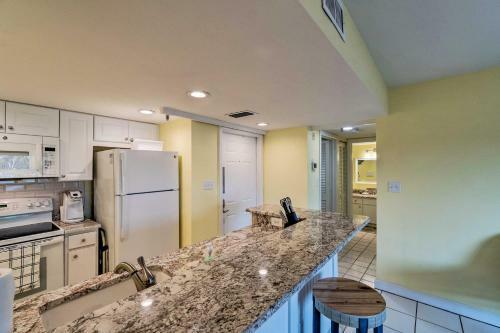 Apartamento Quiet First-floor Condo With Marina View And Pool