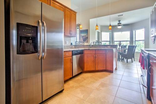 Elegant Waterfront Home On Cape Coral With Lanai!