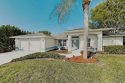 New Listing! Home On Canal: Gulf-access Dock, Pool Home