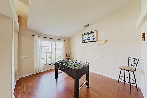 Charming Cape Coral Gem With Lanai & Pool Home