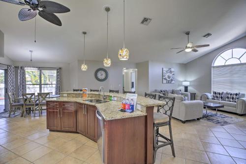 Lavish Cape Coral Residence With Private Pool!