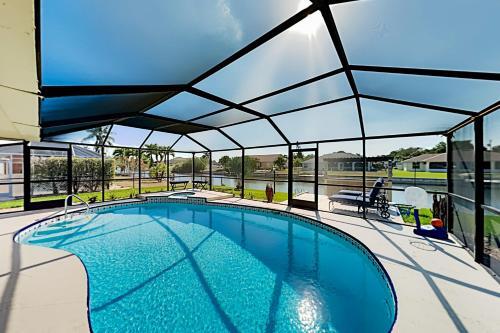 Exceptional Vacation Home In Cape Coral Home