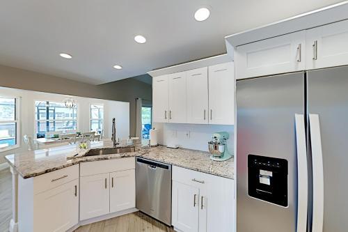 Exceptional Vacation Home In Cape Coral Home