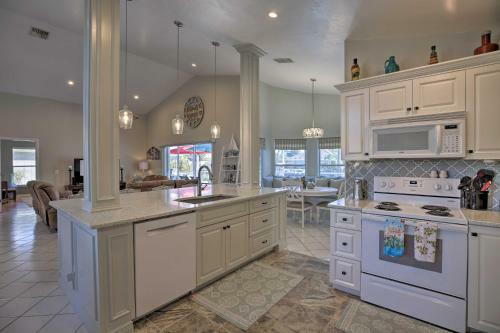 Coral Sunrise Waterfront Retreat With Pool And Patio!
