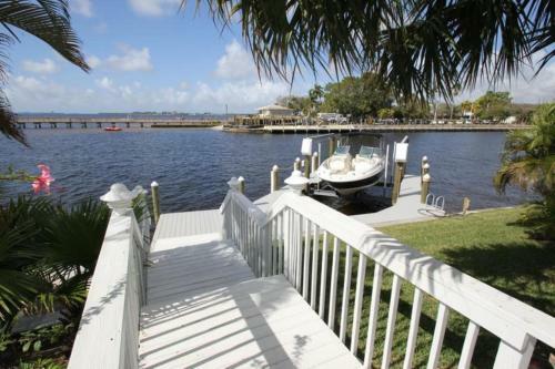 Villa Flamingo Island