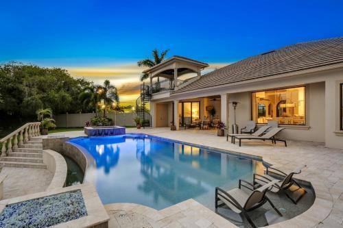 Exceptional Vacation Home In Cape Coral Home