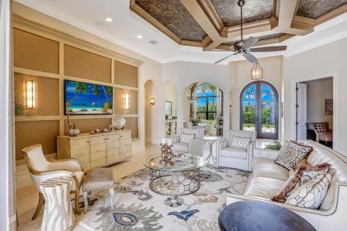 Exceptional Vacation Home In Cape Coral Home