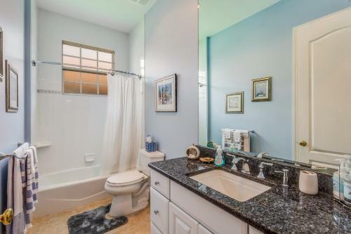 4 Bed 4 Bath Apartment In Cape Coral