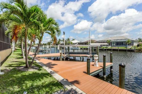 4 Bed 4 Bath Apartment In Cape Coral