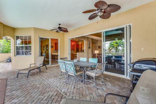 4 Bed 4 Bath Apartment In Cape Coral