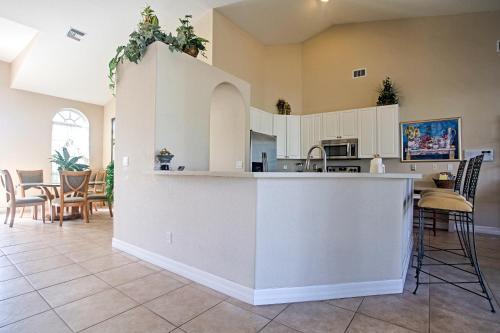 Cape Coral Canalfront Home With Pool, Lanai And Dock!
