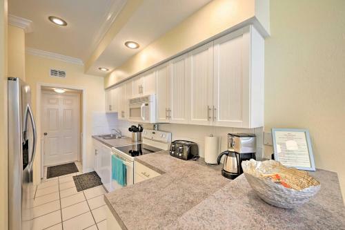 Cape Coral Escape With Screened Pool, Near Beaches!