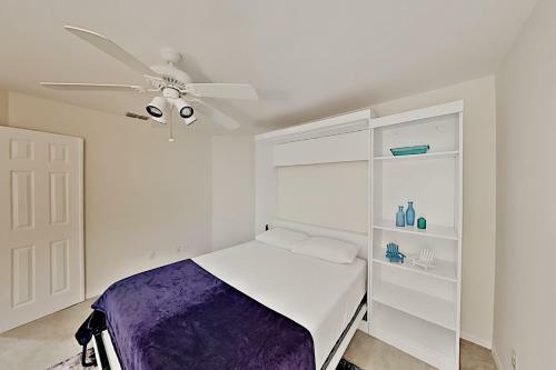 Canal-front Retreat With Boat Dock & Screened Pool Home