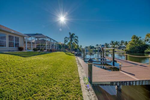 Flamingo Dream Vacation Villa