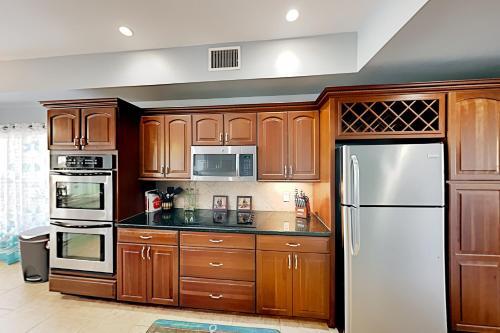Exceptional Vacation Home In Cape Coral