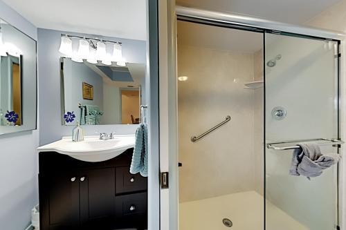 Apartamento Sandal - Canalfront Getaway - Pool, Screened Lanai Duplex