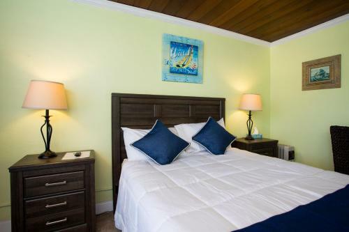 Camptel Resort Cedar Key
