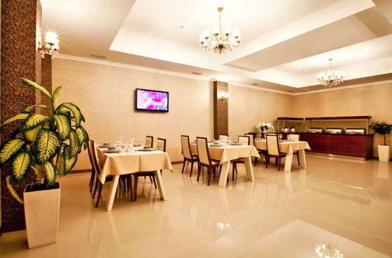 Paradise Hotel Baku