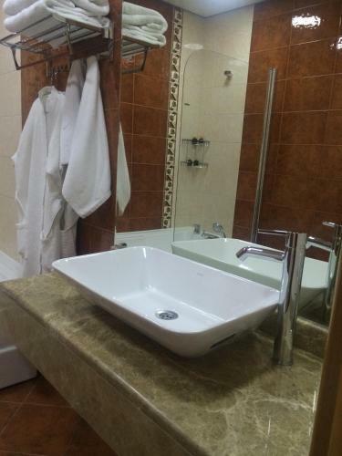 Neapol Hotel