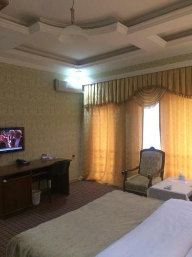 Neapol Hotel