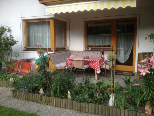 Apartamento Ferienwohnungen Fl�rl