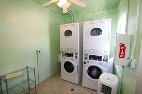 205d Barefoot Beach Club
